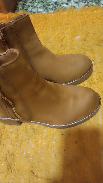 Botas novas tamanho 38