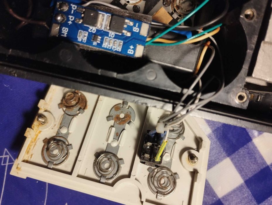 Радіоприймач ВЕФ 201 (VEF 201)