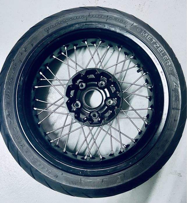 Pneus & Jantes BMW Raios R NineT, R 1200 R, …// R 17x5,5 & 17x3,5 FR