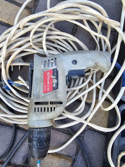 Продам электро инструмент