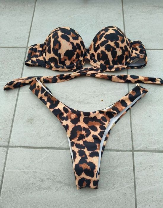 Strój kąpielowy panterka stringi bikini M