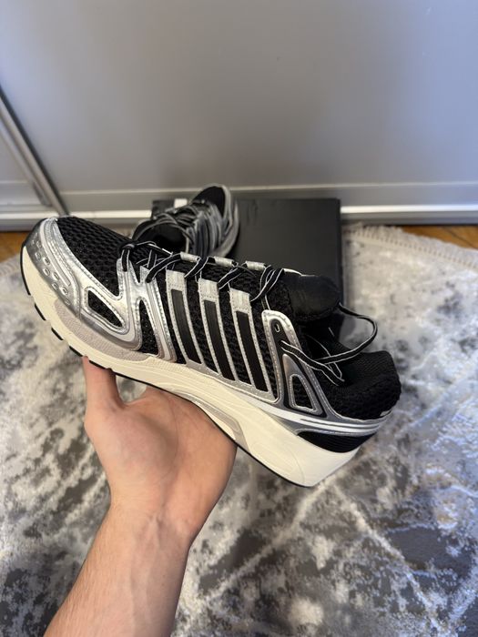 Adidas Adistar Control 5