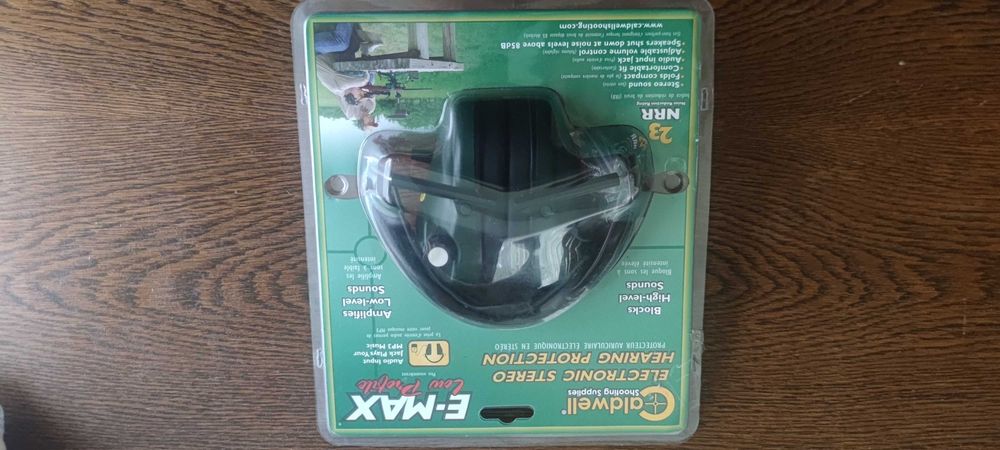 Caldwell - низкопрофильные активные наушники E-Max