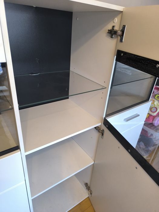 Komoda biała duża podświetlana
