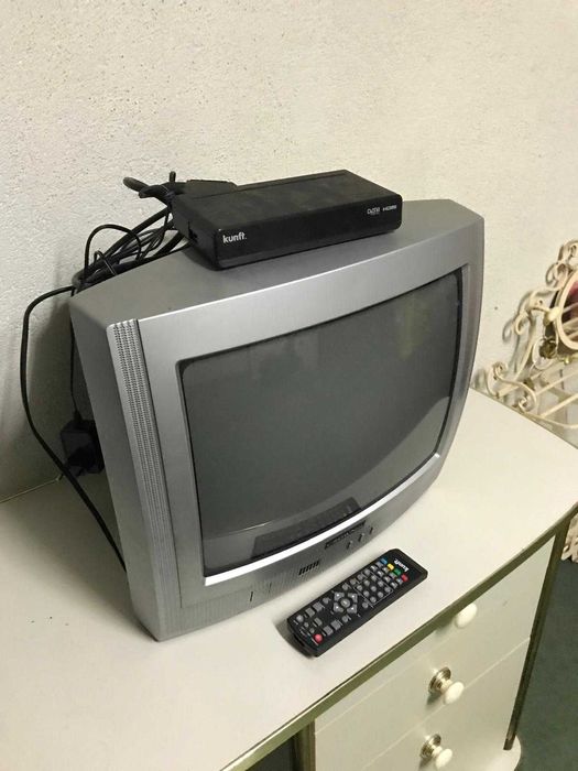 TELEVISÃO DE 15"da marca CROWN
