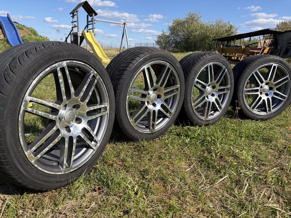 Koła Felgi 18 x 8JJ ET 35 Audi wzór RS