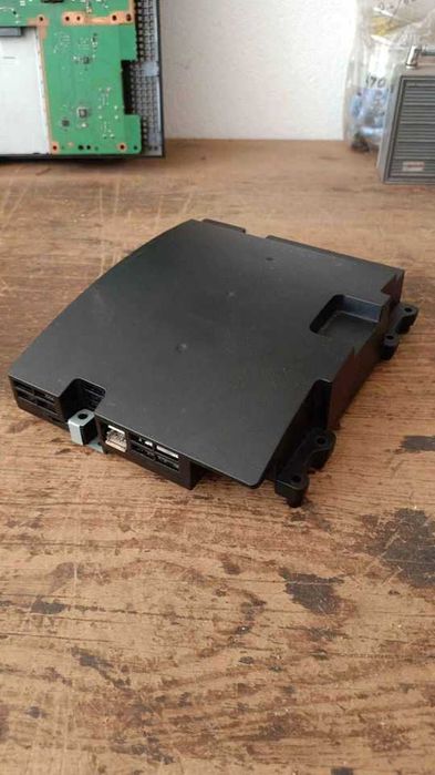 Fonte de alimentação da PS3 fat modelo CECHL04