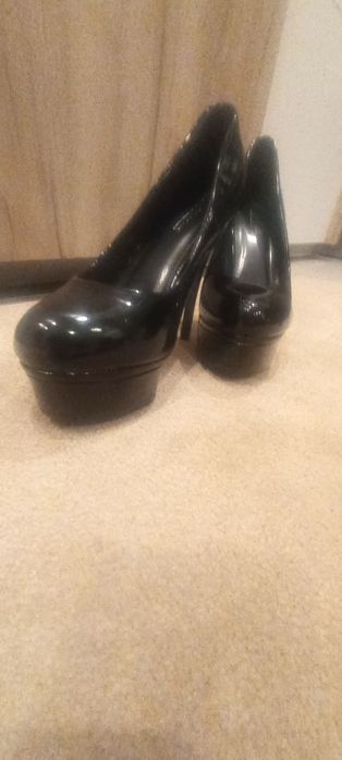 Szpilki damskie 38 wysoki obcas