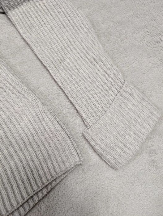 Szary elegancki wełniany sweter golf w paski pasy M&S 40 jak nowy