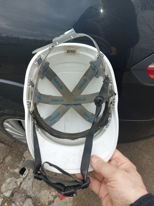 Kask bezpieczeństwa  BHP.
