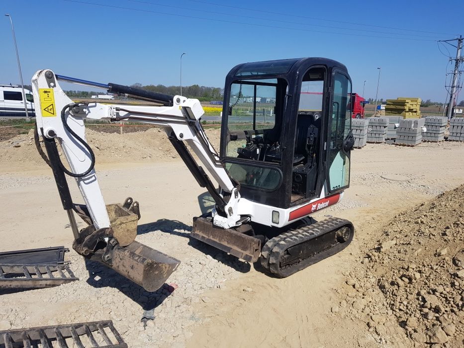 Wypożycze wynajme walec drogowy wibracyjny zageszczarka zageszczarke