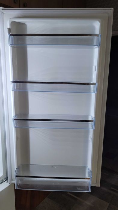 Lodówka Amica na części, model FK321.4DF