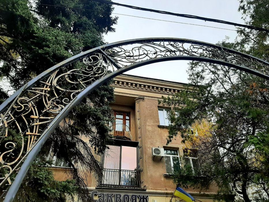 Продам трикімнатну квартиру Дніпровский район