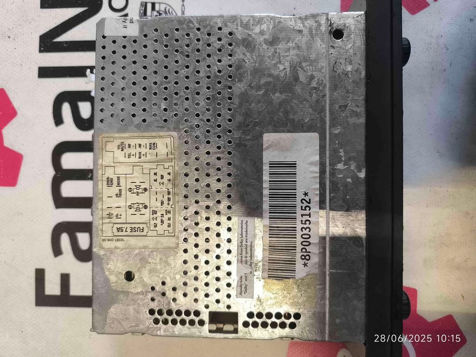 Rádio / Auto Rádio AUDI A3 2.0 FSI (110 kW / 150 cv) [05.2003 - 06.2008] 8P0035152 (OEM)