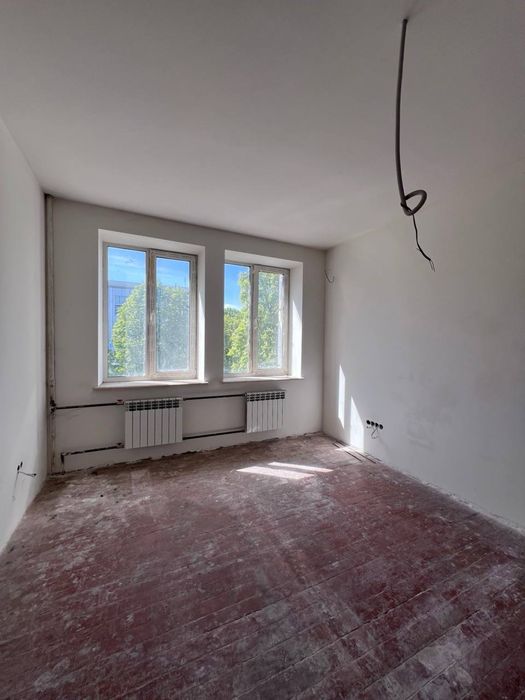 Продаж 3 кімнатної квартири в Центрі міста