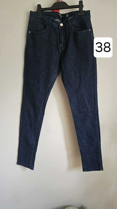 Jeansy granatowe skinny fit