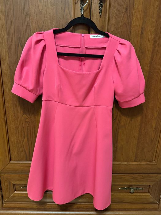 Жіноча сукня xs, плаття