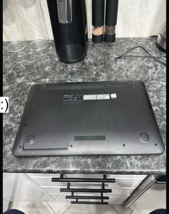 Laptop ASUS R543M – sprawny, idealny do codziennego użytku