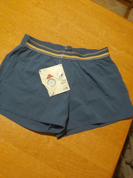 Nowe spodenki sportowe