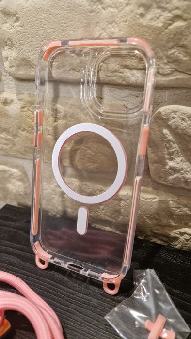 Etui Strap do Iphone 15 Różowy