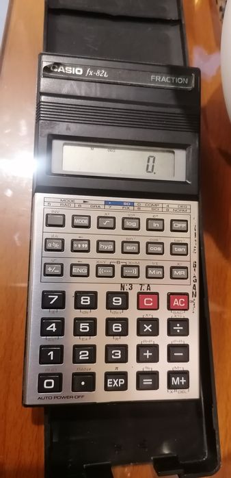 Calculadora científica Vintage casio fx-82l