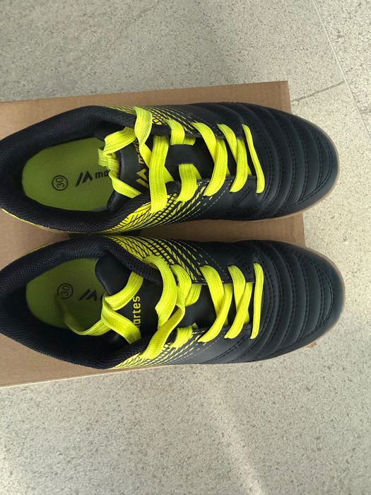Buty sportowe chłopięce rozm.30