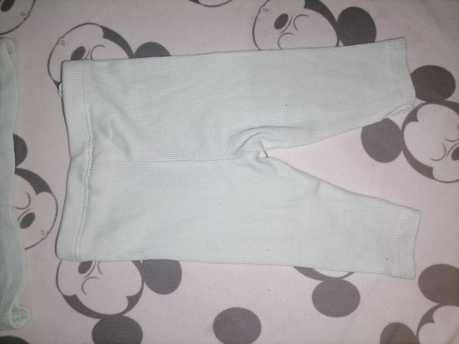 Conjunto blusa e leggins