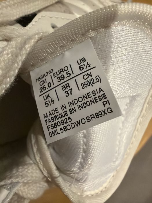 Buty Onitsuka Tiger nowe r.39 (25 cm)