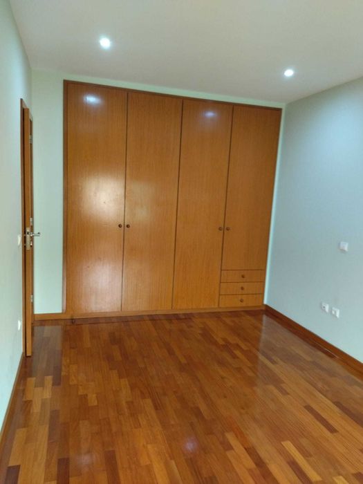 Apartamento T2+1 em Arrifana c/ Lugar de Garagem
