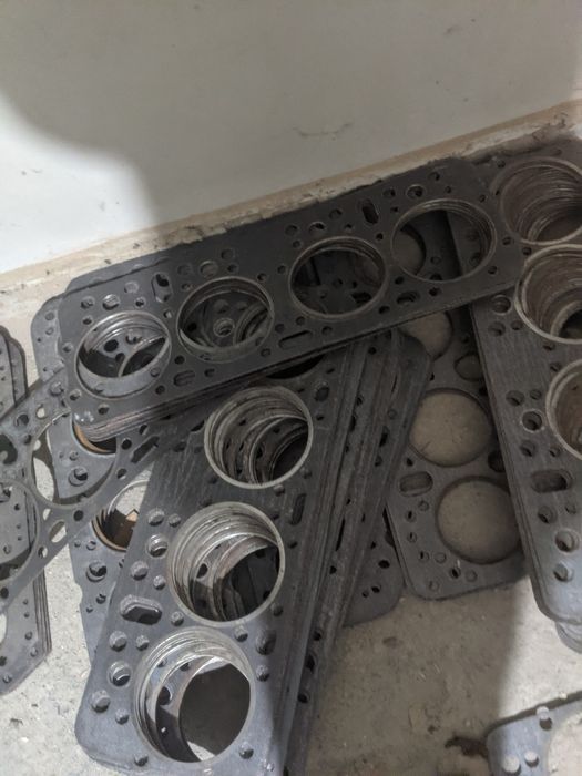 Прокладки до двигуна А-41.