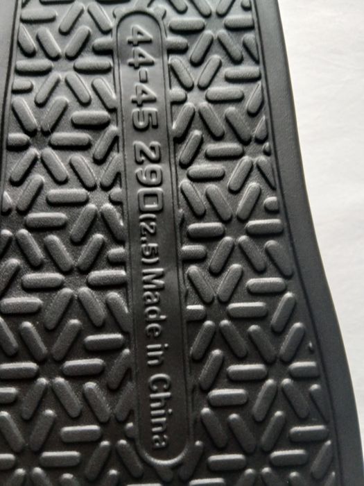 Мужские  тапочки чёрные