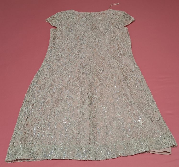 Sukienka Savida piękne wzory, srebrna nitka, rękawek, R:40