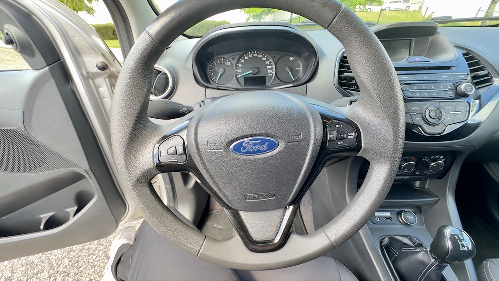 Ford KA+ — fotografia 10