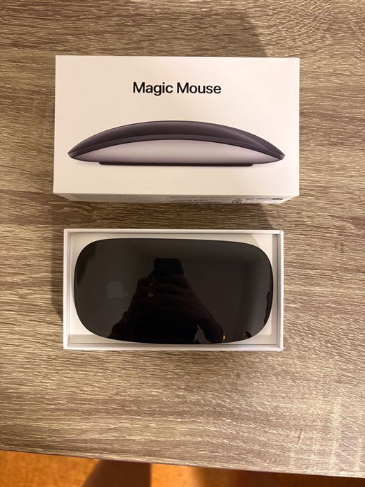 Magic Mouse (USB‑C) - Superfície Multi‑Touch Preta