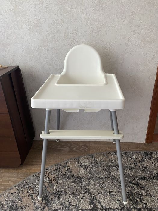 Столик від Ikea