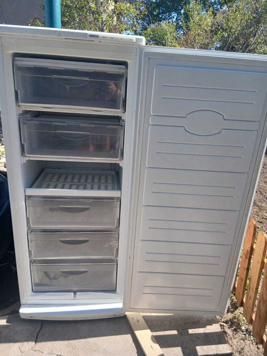 Морозильна камера