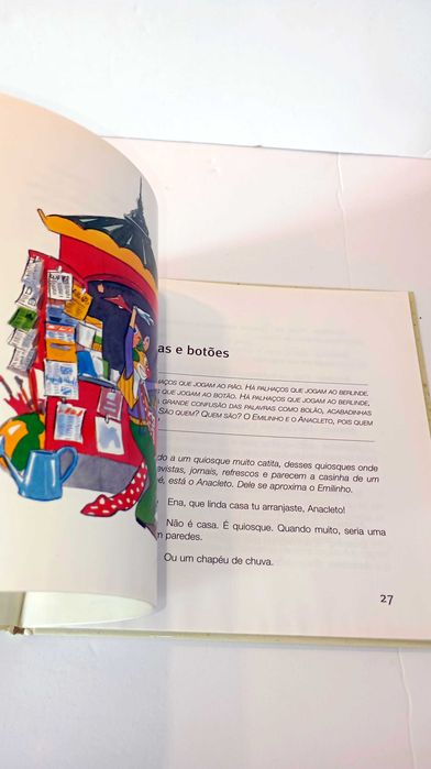 Hoje há palhaços - António Torrado