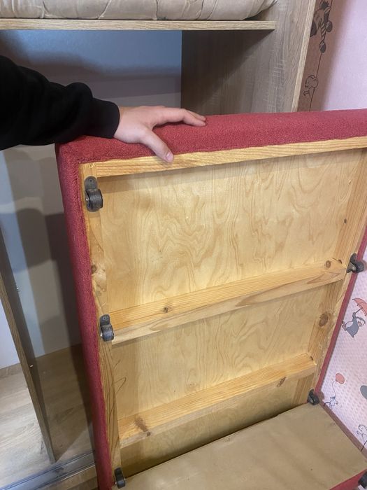 Продам кровать детскую