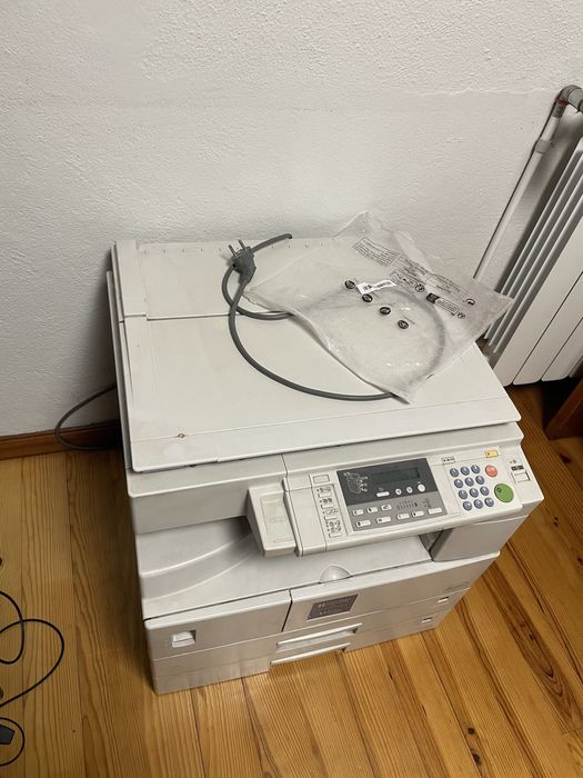 Impressora empresarial/ domestica