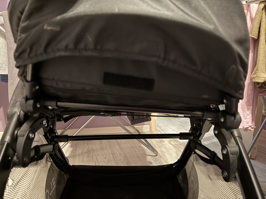 Дитяча коляка прогулянкова прогулочна