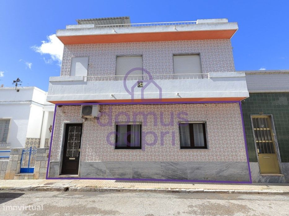Apartamento T2+1 com Quintal em Fuzeta — Moncarapacho E Fuseta, Faro