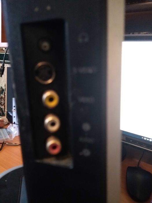 Монітор Samsung Syncmaster 19