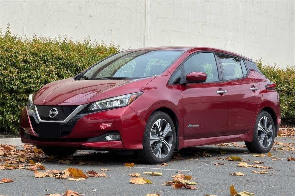 Nissan LEAF SL      2018