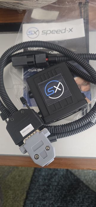 módulo de chip tuning Speed-X completo, com cablagem original.