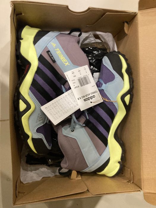 Adidas Terrex AX2R Mid 36 2/3.  UK4