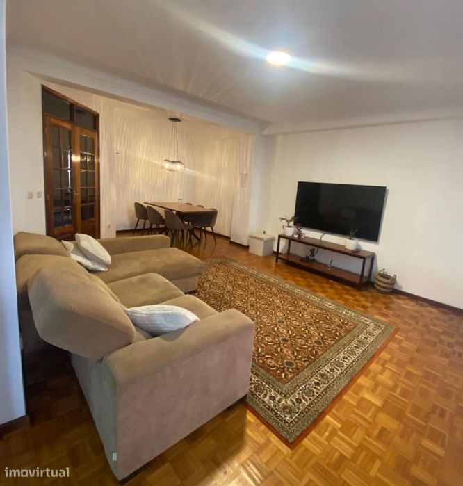 Apartamento T2 - junto ao Metro da Póvoa de Varzim
