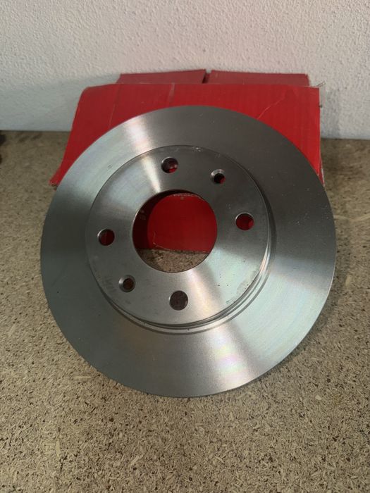 Discos de Travão Brembo Novos – Ref. 08.2985.10