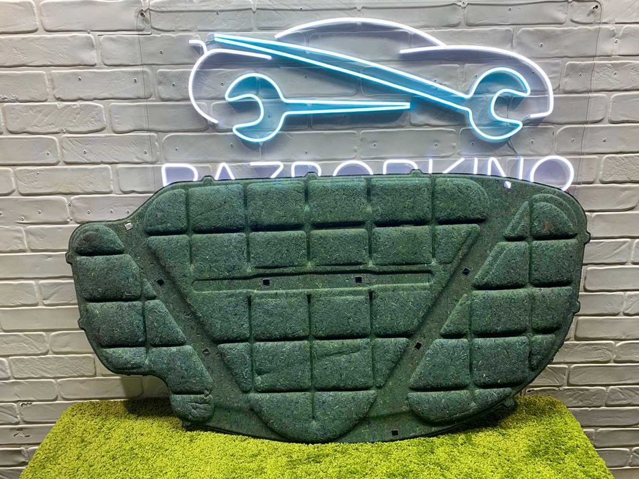 Изоляция капота Volkswagen Golf 5 03-09 Фольксваген гольф 5