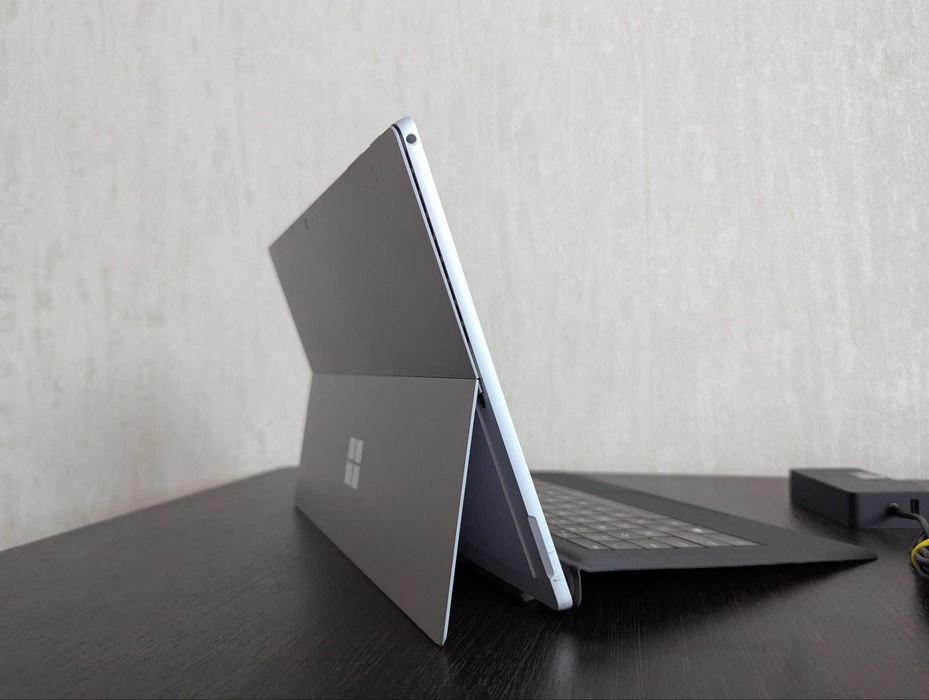 Microsoft Surface Pro 6 16/512gb Intel i7-8650u