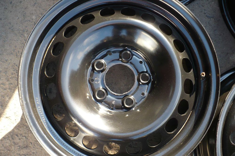 Felgi Stalowe 5X112 6JX16" ET39 Mercedes Oryginał Komplet